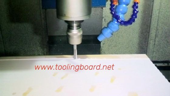 ZK-tool®5120, Alta densidade com 1,2 g/cm3, placa de poliuretano para matrizes de estampagem